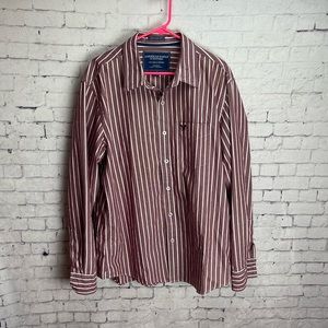 American Eagle Outfitters size XL the Eagle Oxford Vintage fit maroon and white